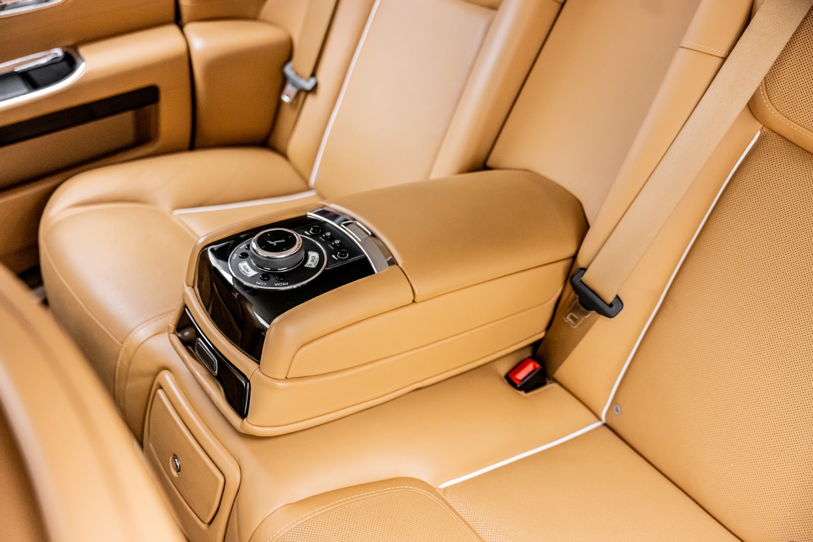2019 ROLLS ROYCE GHOST DEALER WARRANTY SERVICES